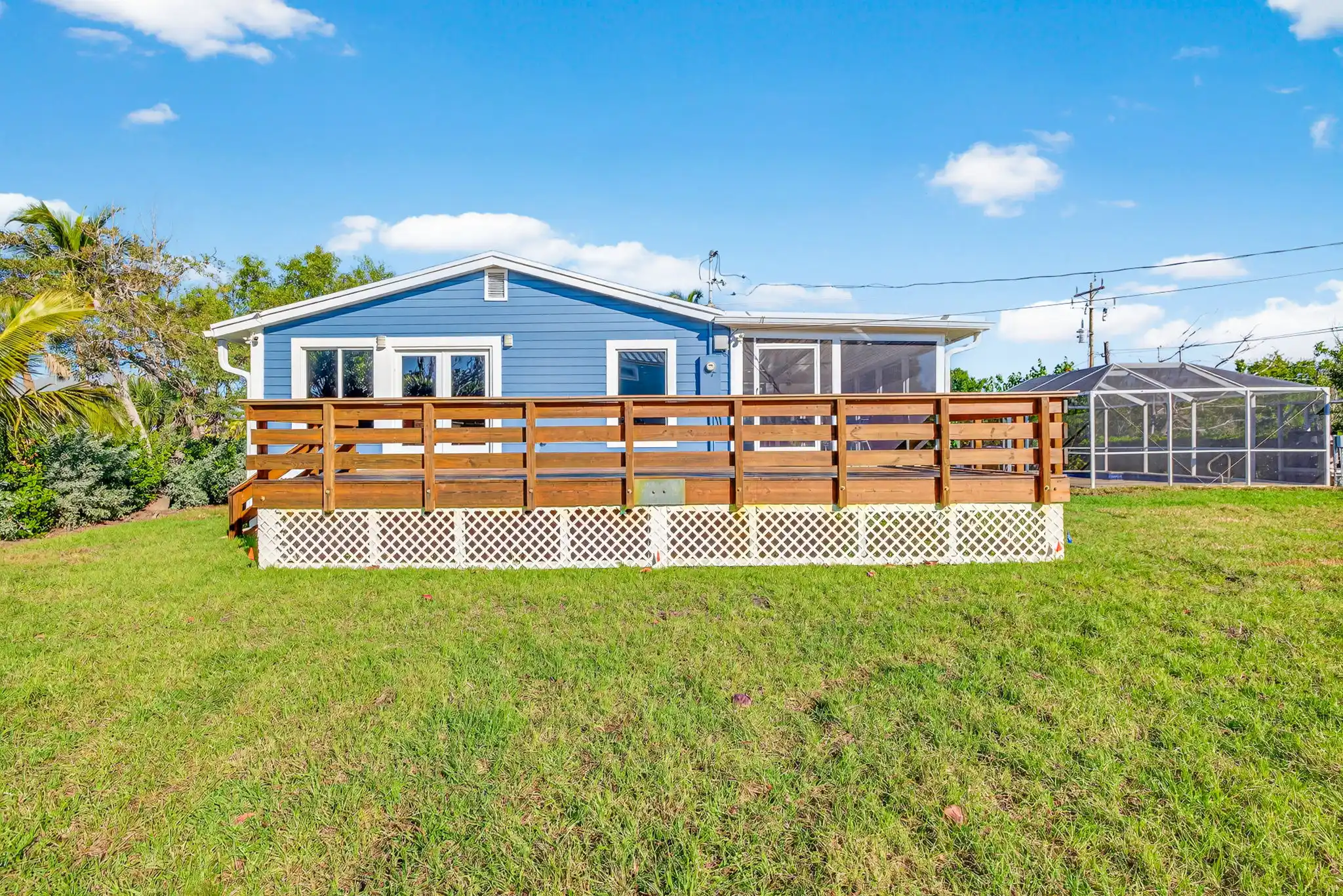 SANIBEL ISLAND BEACH COTTAGE "PENDING" – image 26