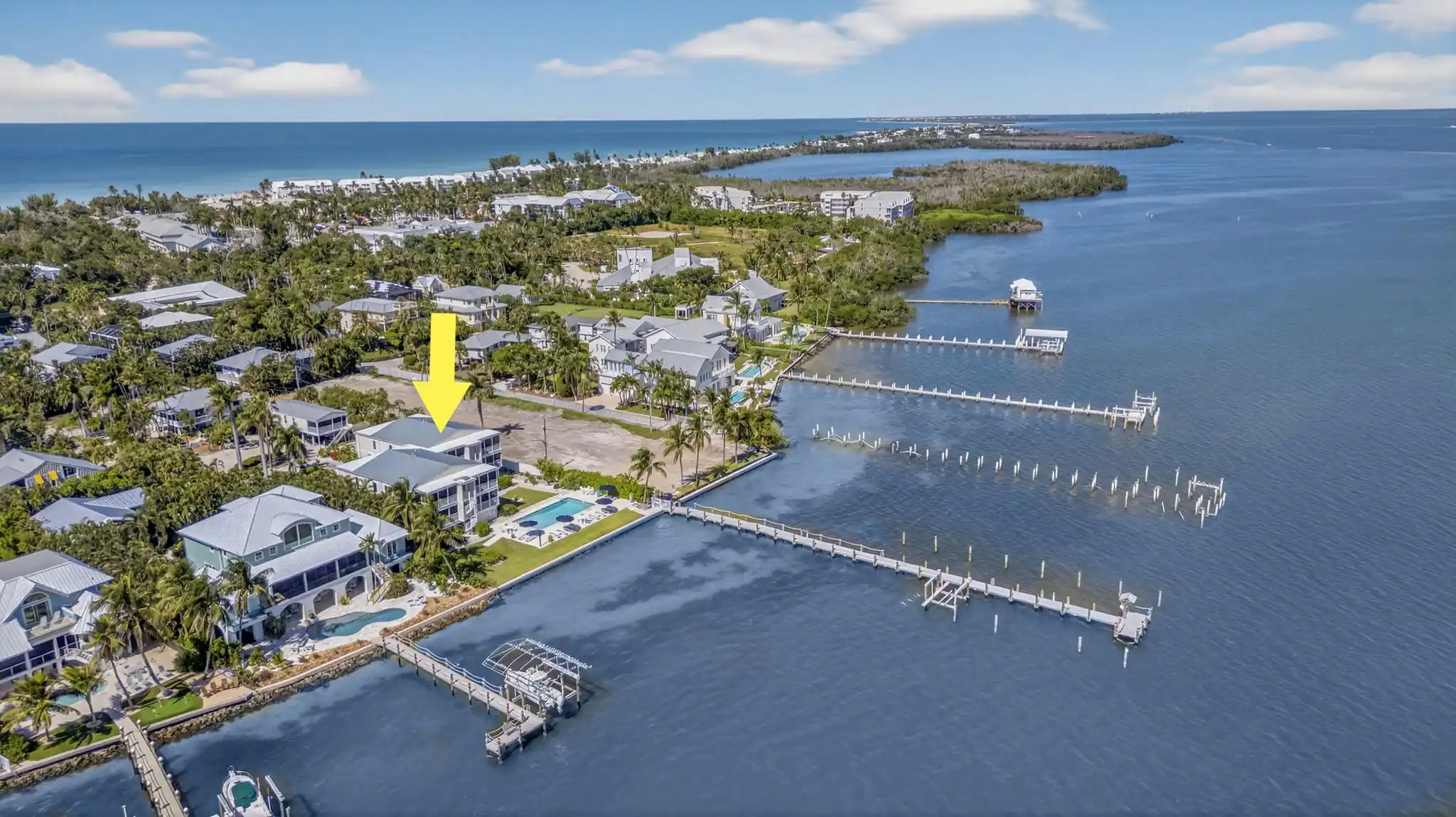 CAPTIVA HIDE-A-WAY – BOATER’S PARADISE – image 2