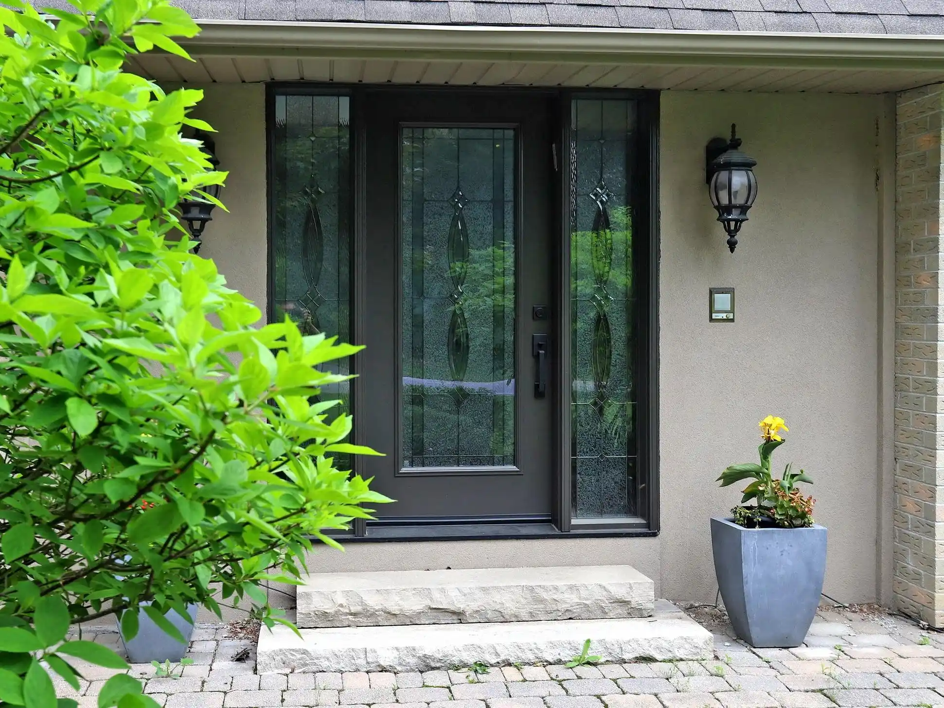 544 Woodland Acres Cres – image 6