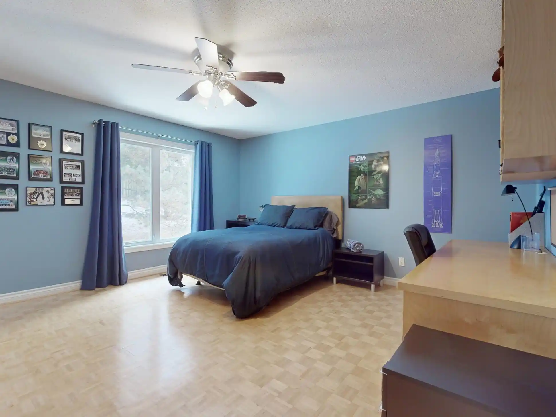 544 Woodland Acres Cres – image 30