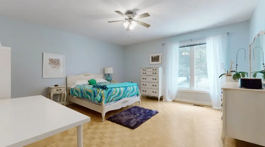 544 Woodland Acres Crescent, Vaughan, Ontario, Canada, 4 Bedrooms Bedrooms, ,3 BathroomsBathrooms,Residential,For Sale,Woodland Acres,1693773