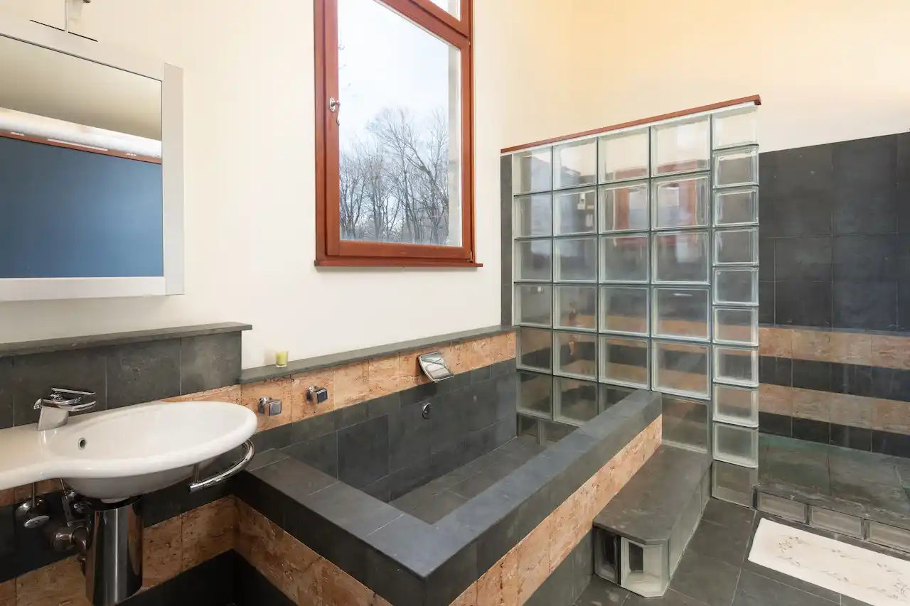 Sustainable Living High Above The Farmington Valley – image 28