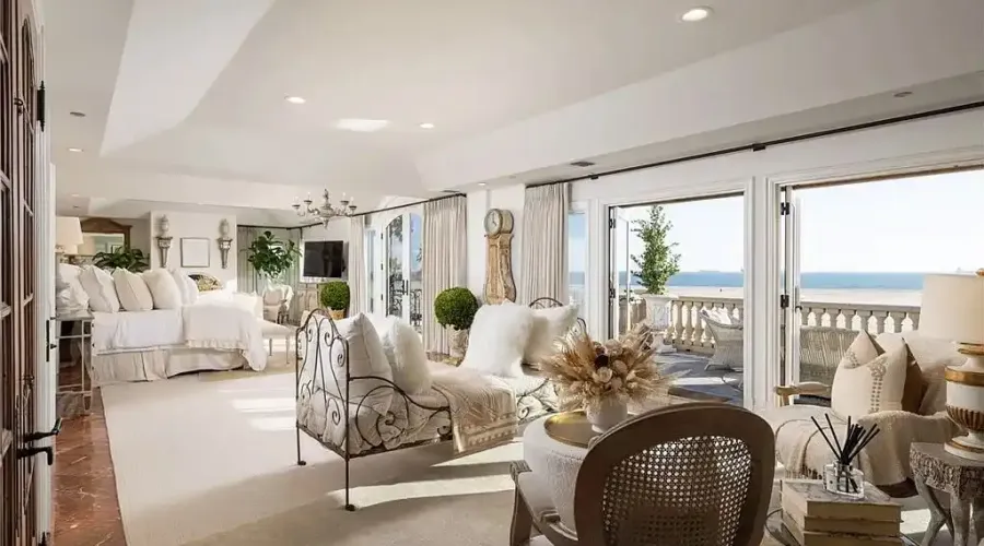 308 Ocean Avenue, Seal Beach, California, 90740, United States, 6 Bedrooms Bedrooms, ,8.5 BathroomsBathrooms,Residential,For Sale,308 Ocean Avenue,1706396