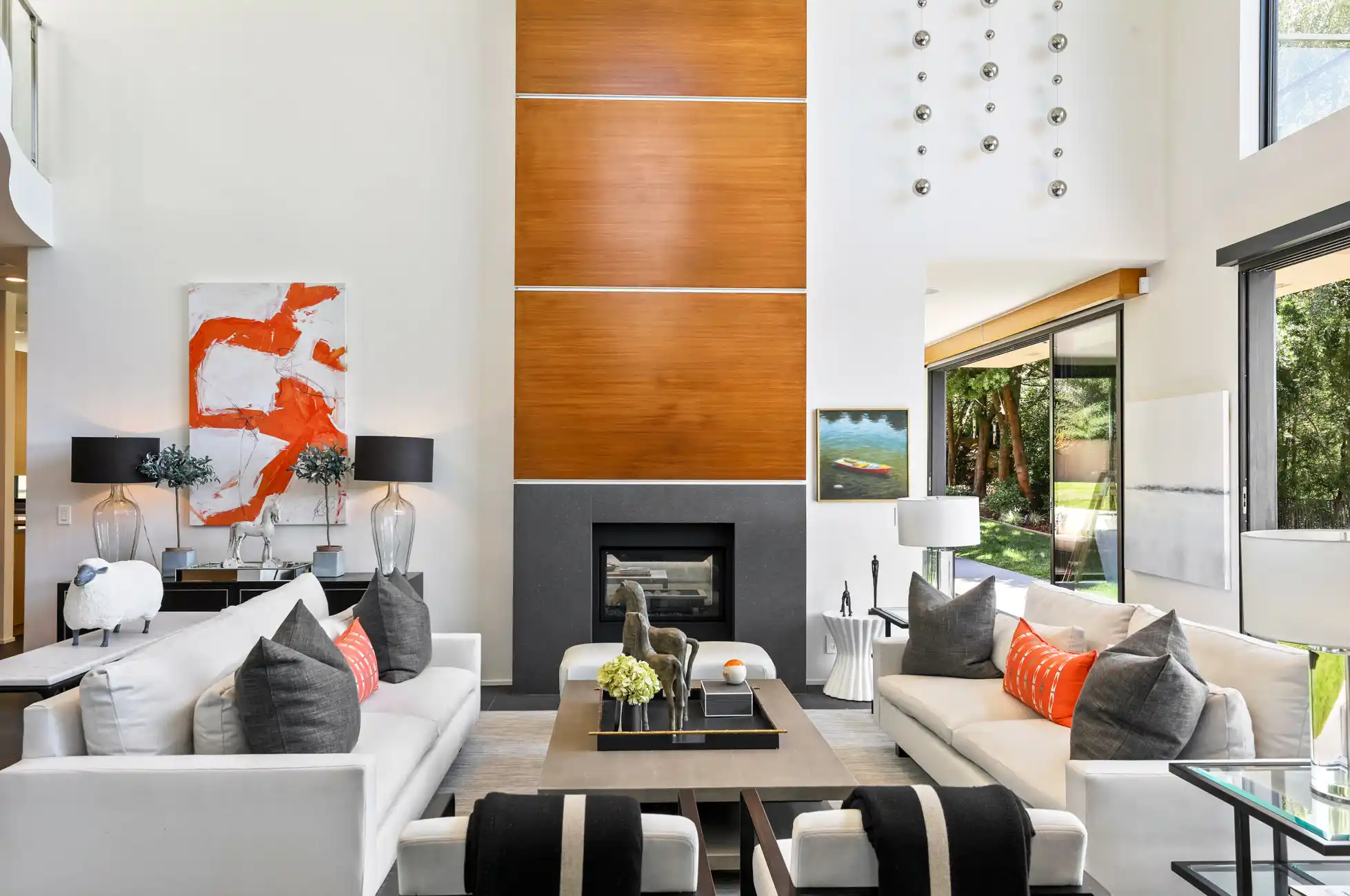 Stylish and Contemporary Custom Residence – image 6
