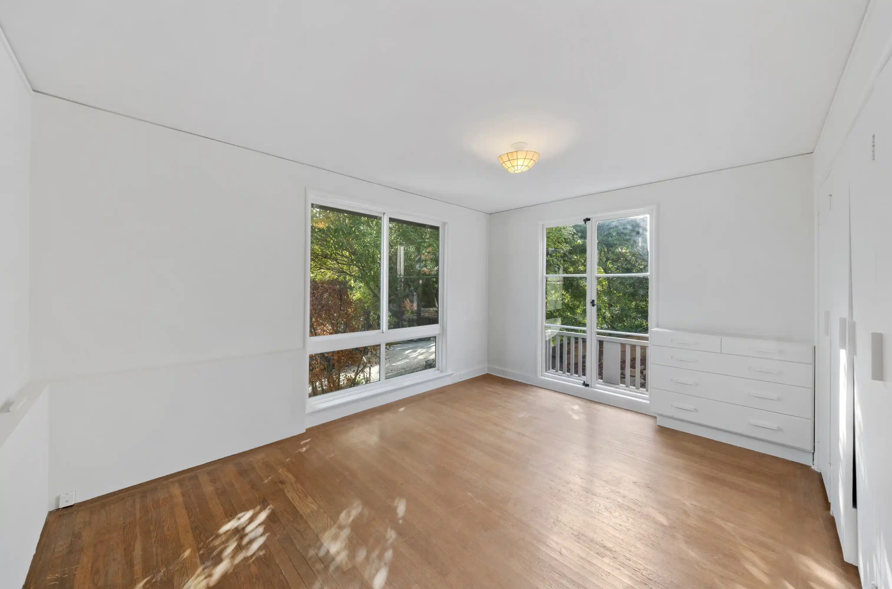 One-of-a-kind fourplex – image 28