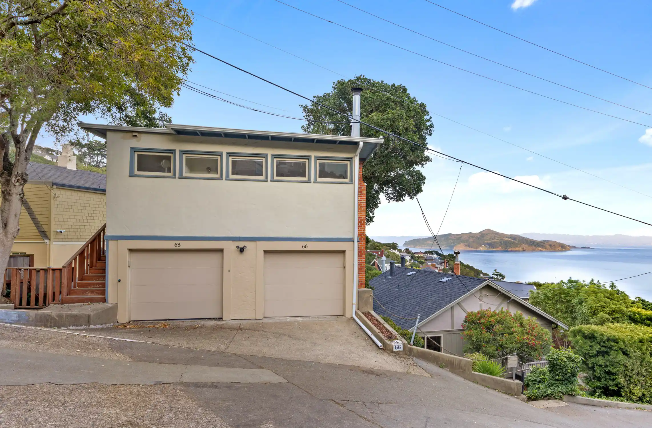 One-of-a-kind fourplex – image 3