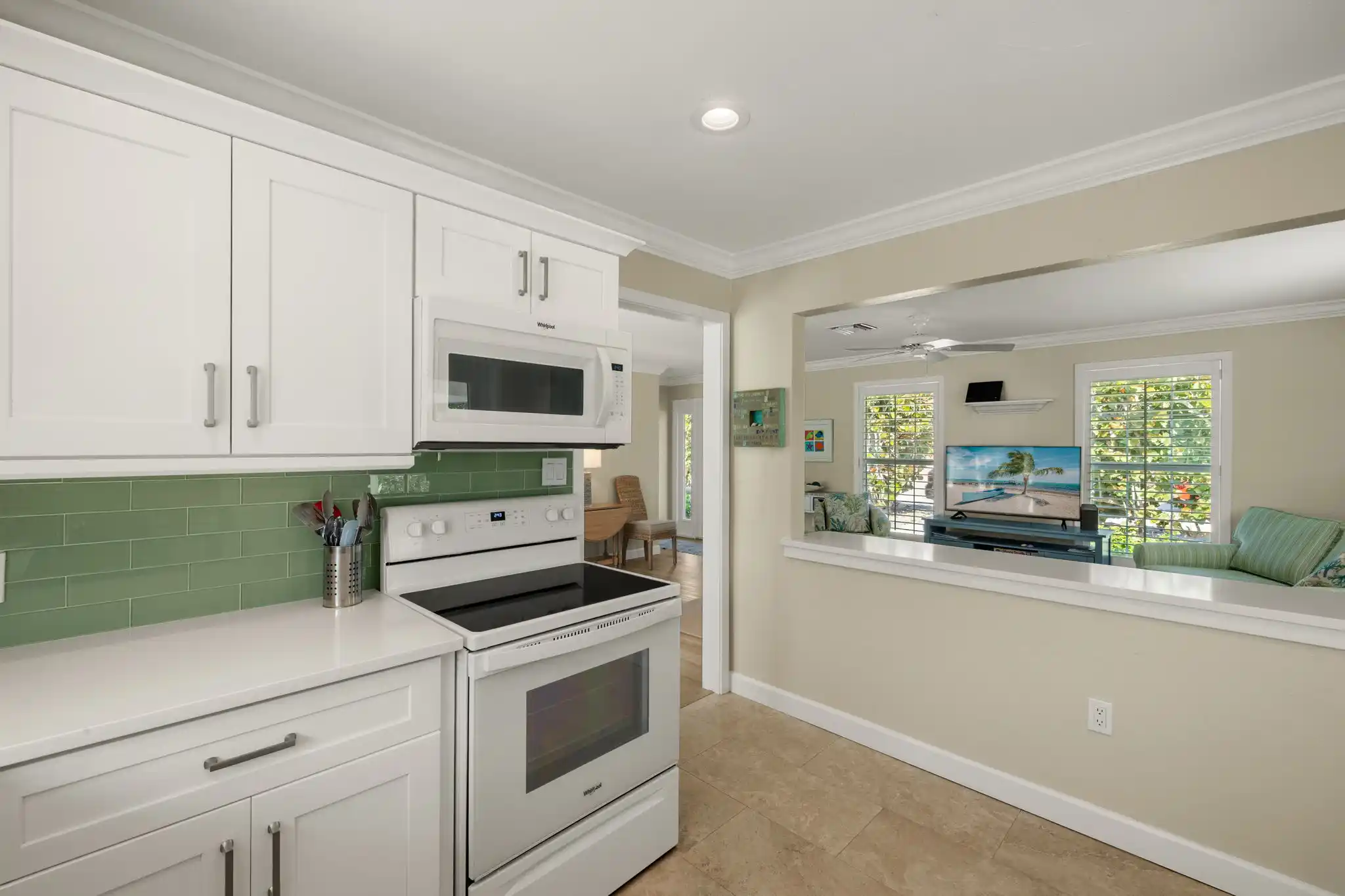 BUTTONWOOD BEACH COTTAGE "PENDING" – image 14