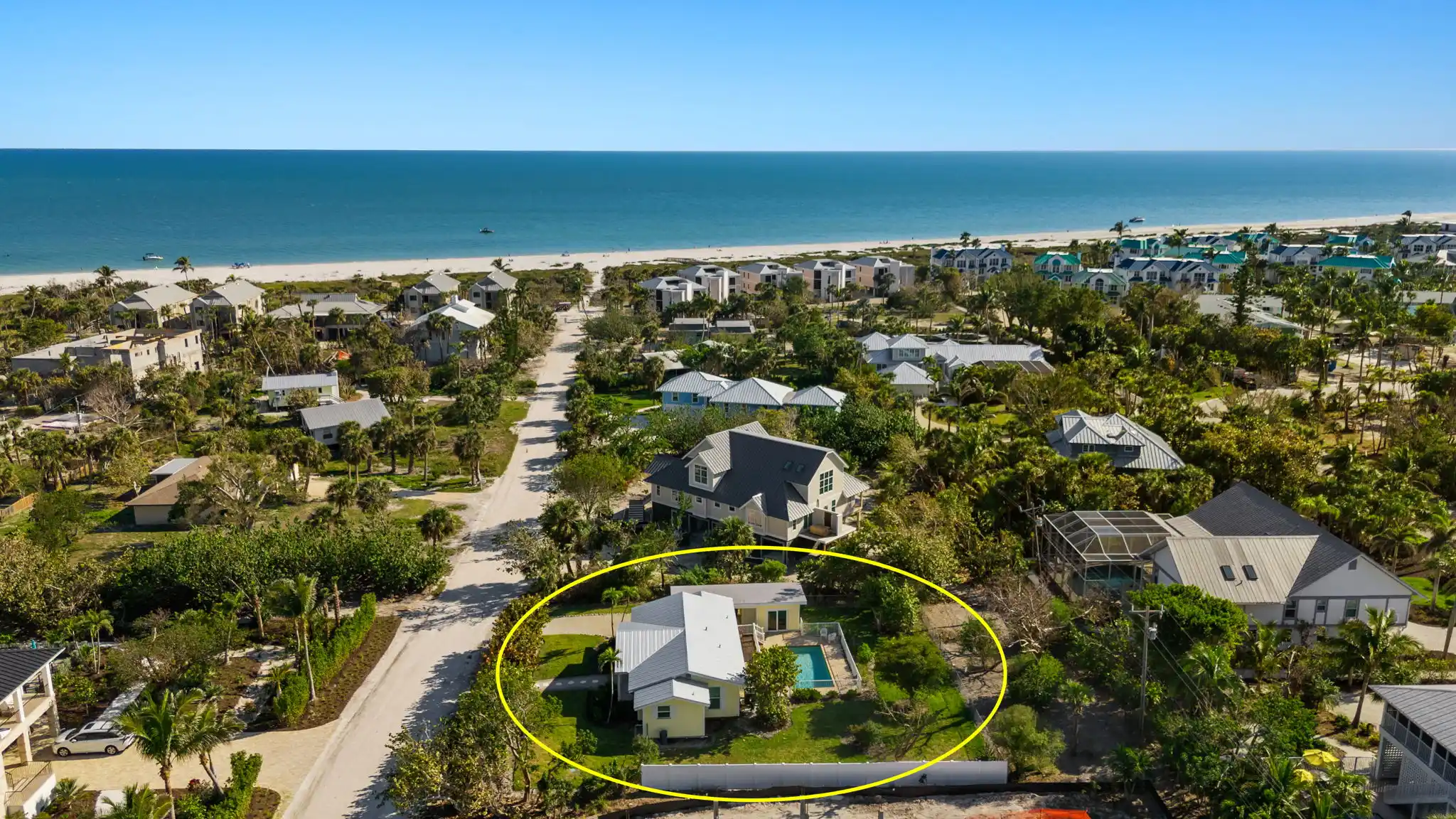 BUTTONWOOD BEACH COTTAGE "PENDING" – image 1