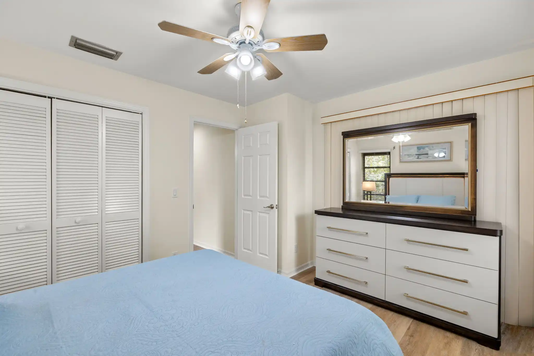 SANIBEL BAYOUS BEAUTY – image 25