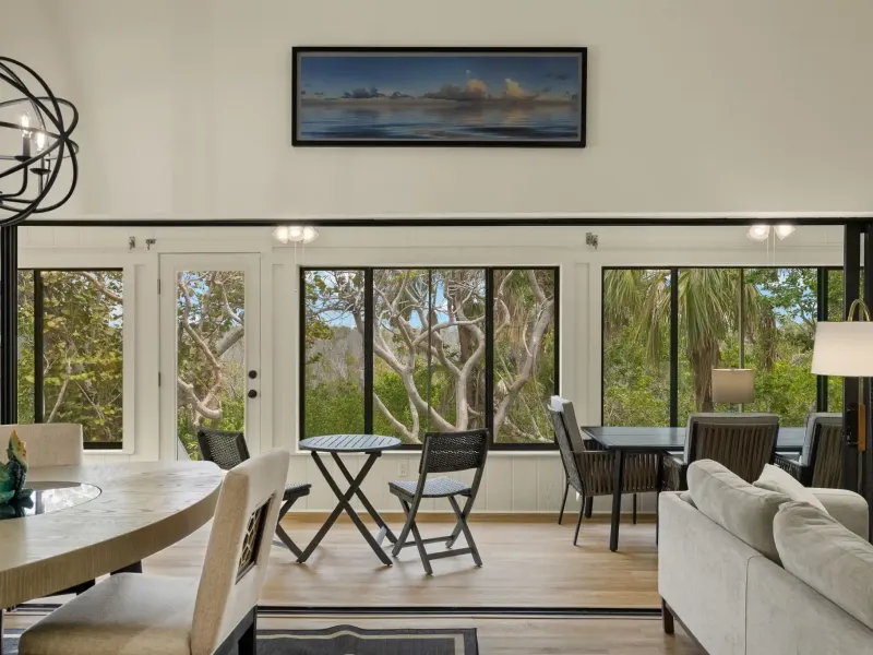 SANIBEL BAYOUS BEAUTY – image 13