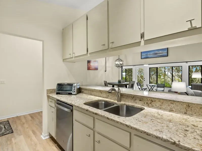 SANIBEL BAYOUS BEAUTY – image 18