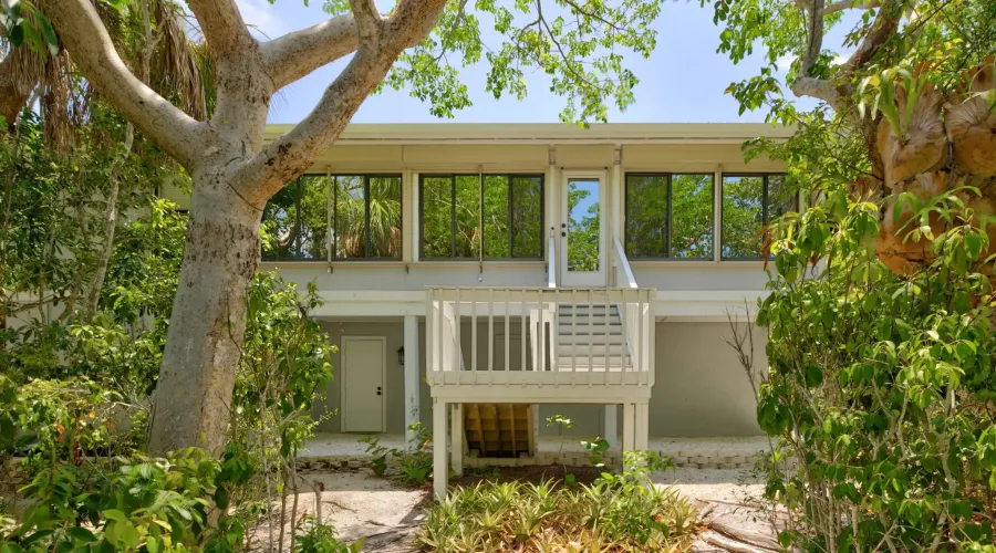1986 Wild Lime Drive, Sanibel, Florida, 33924, United States, 3 Bedrooms Bedrooms, 9 Rooms Rooms,2 BathroomsBathrooms,Single family home,For Sale,Wild Lime,1753985