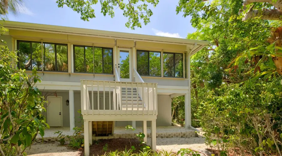 1986 Wild Lime Drive, Sanibel, Florida, 33924, United States, 3 Bedrooms Bedrooms, 9 Rooms Rooms,2 BathroomsBathrooms,Single family home,For Sale,Wild Lime,1753985