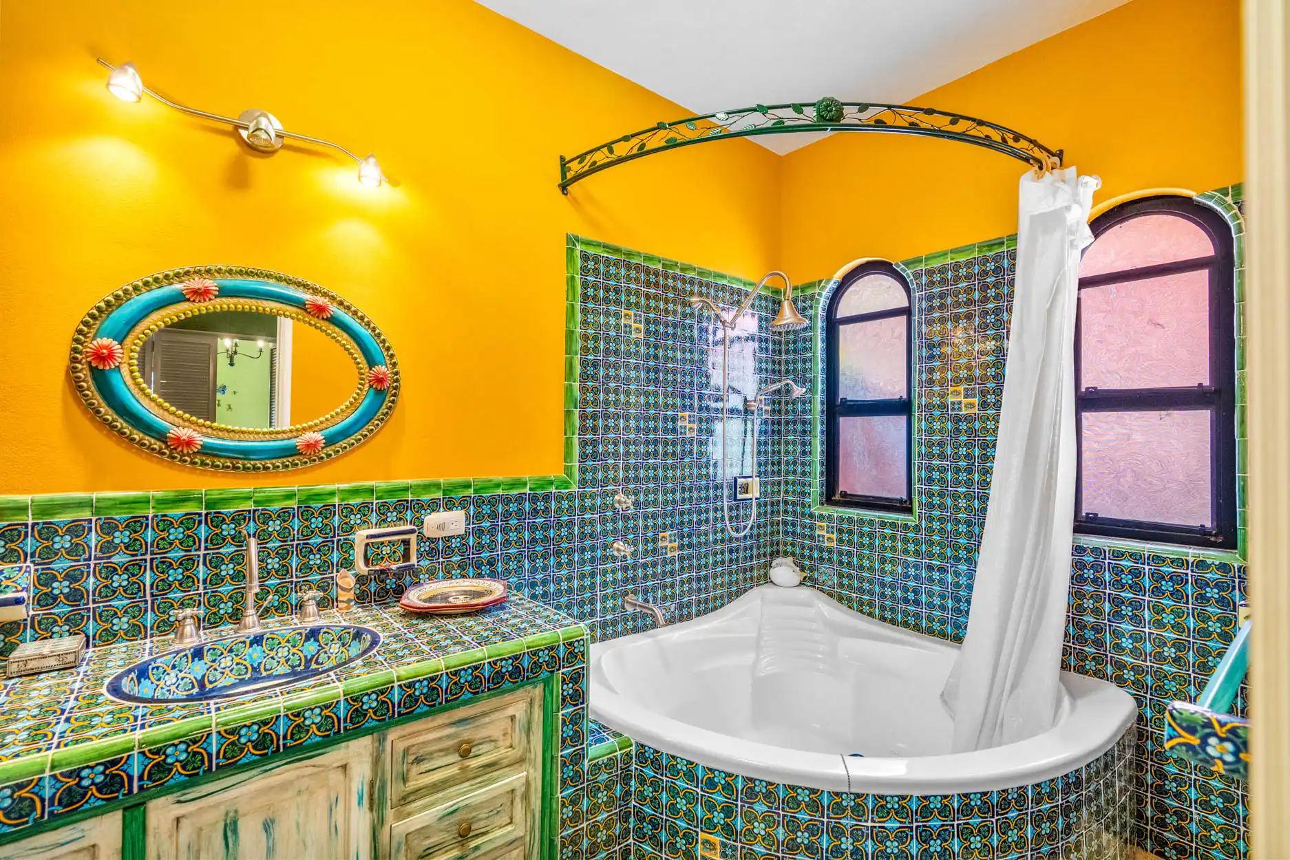 Casa Purple Rain – image 19