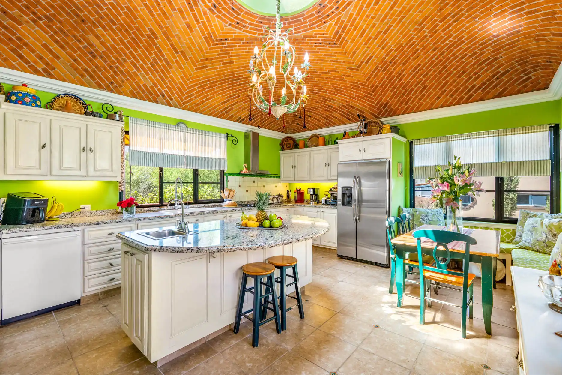 Casa Purple Rain – image 2