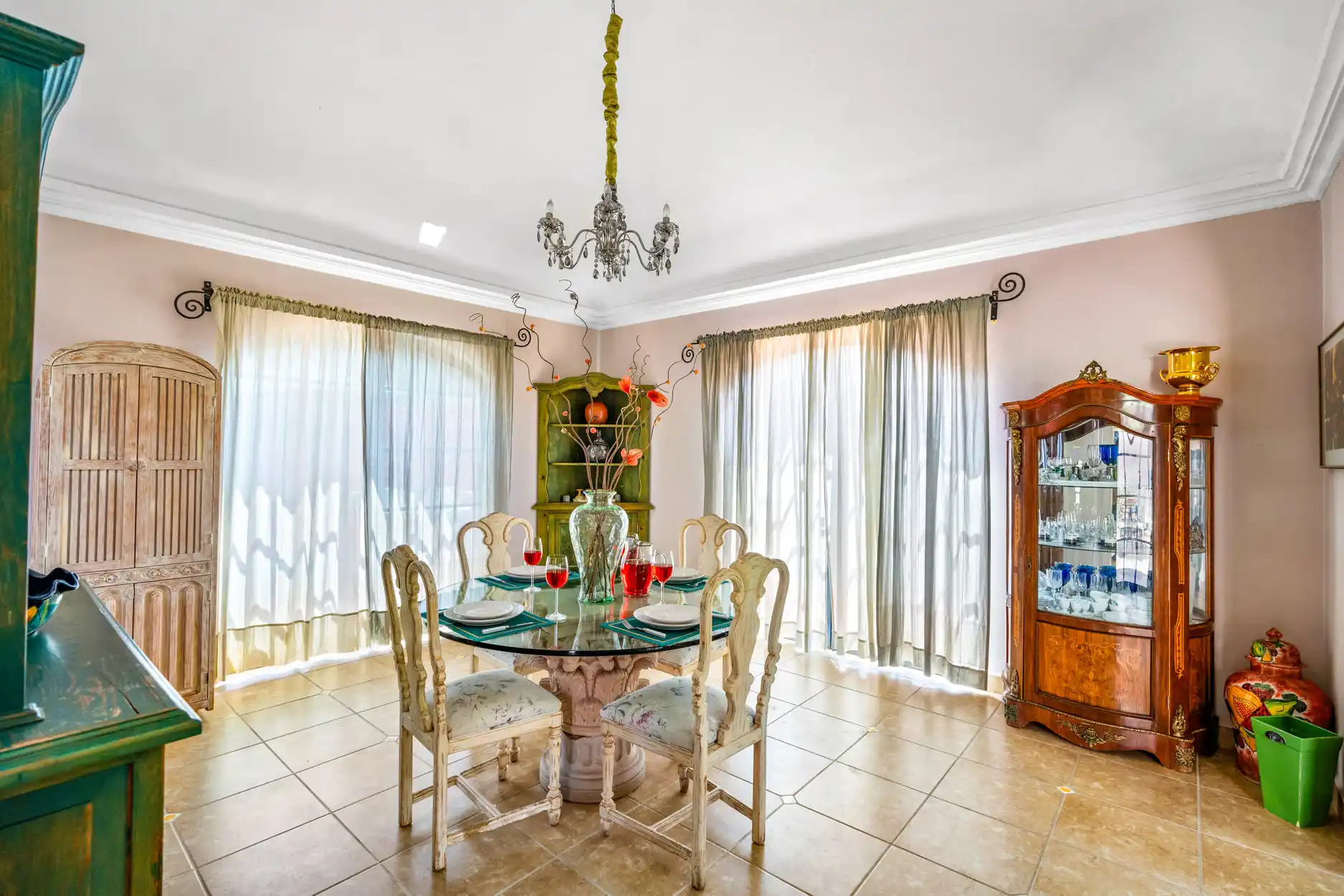 Casa Purple Rain – image 7