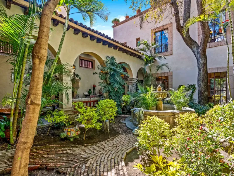 La Gran Casa del Parque – image 5