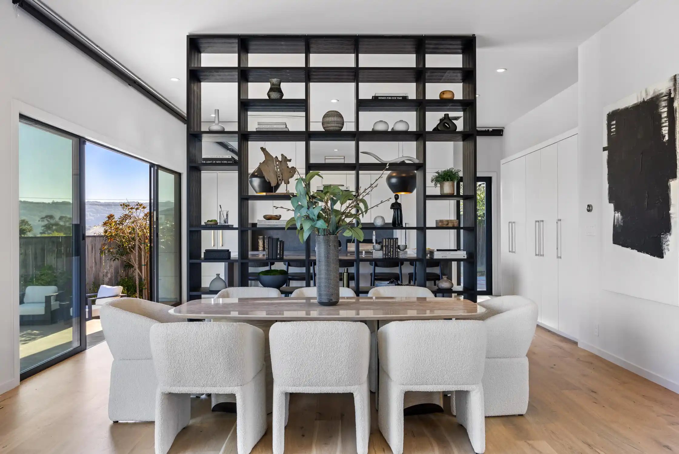 STUNNING CONTEMPORARY RENOVATION – image 6