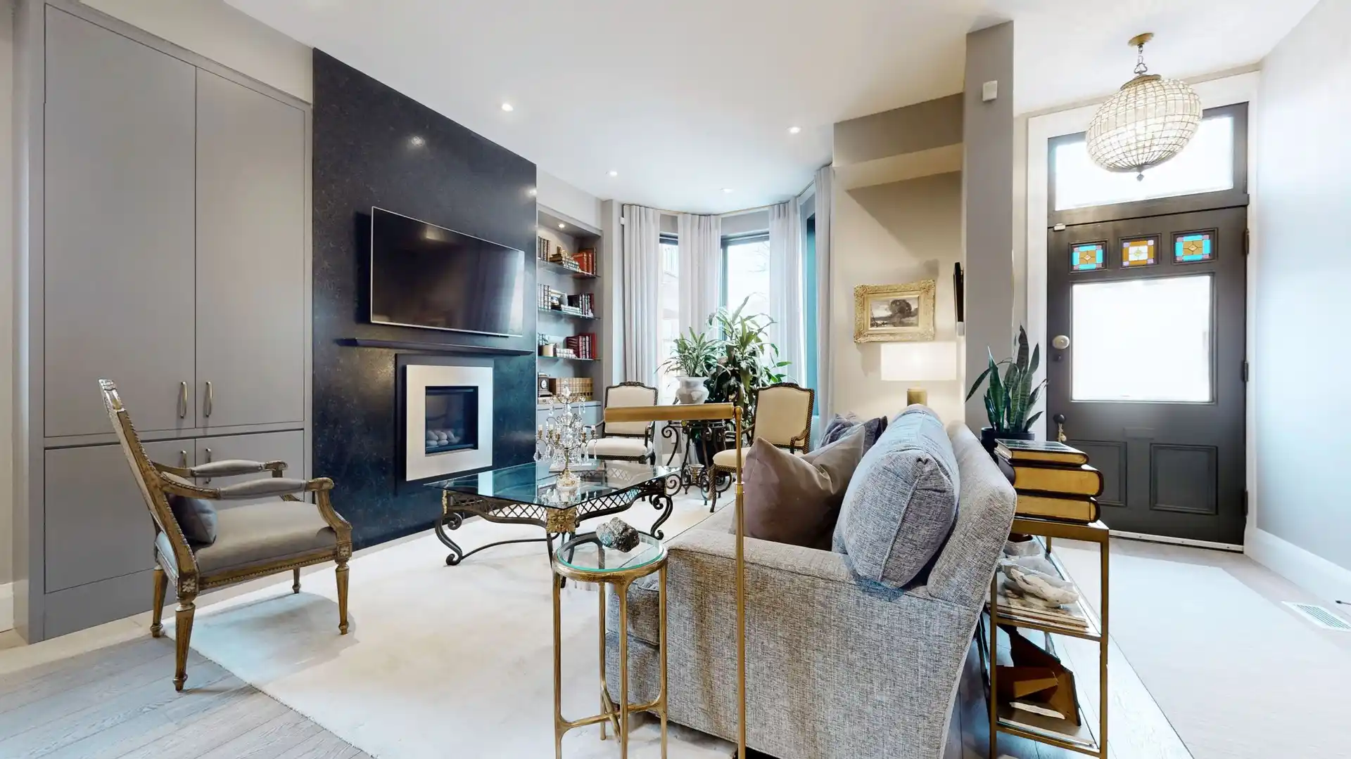 10 Webster Ave – image 2