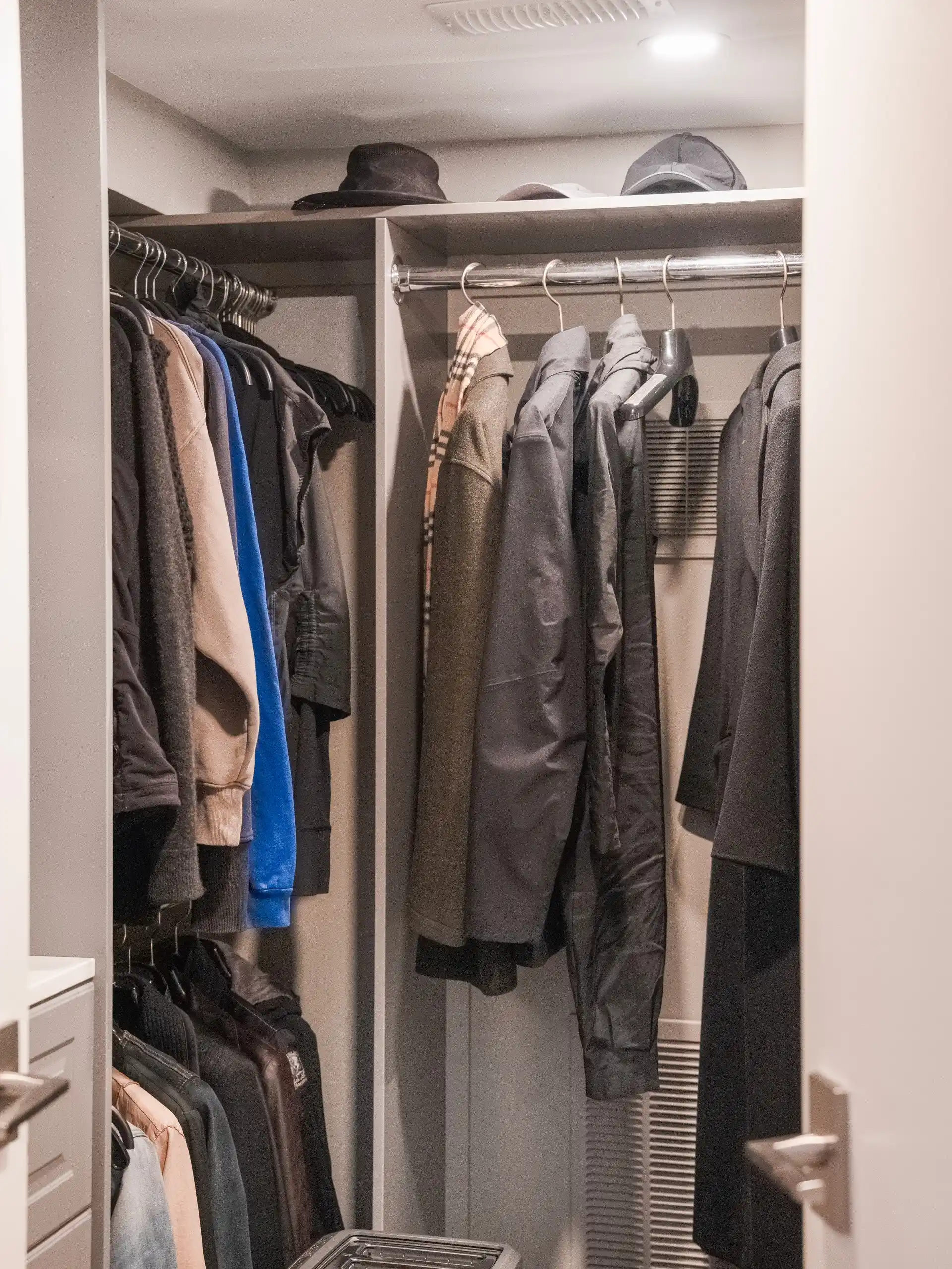 10 Webster Ave – image 42