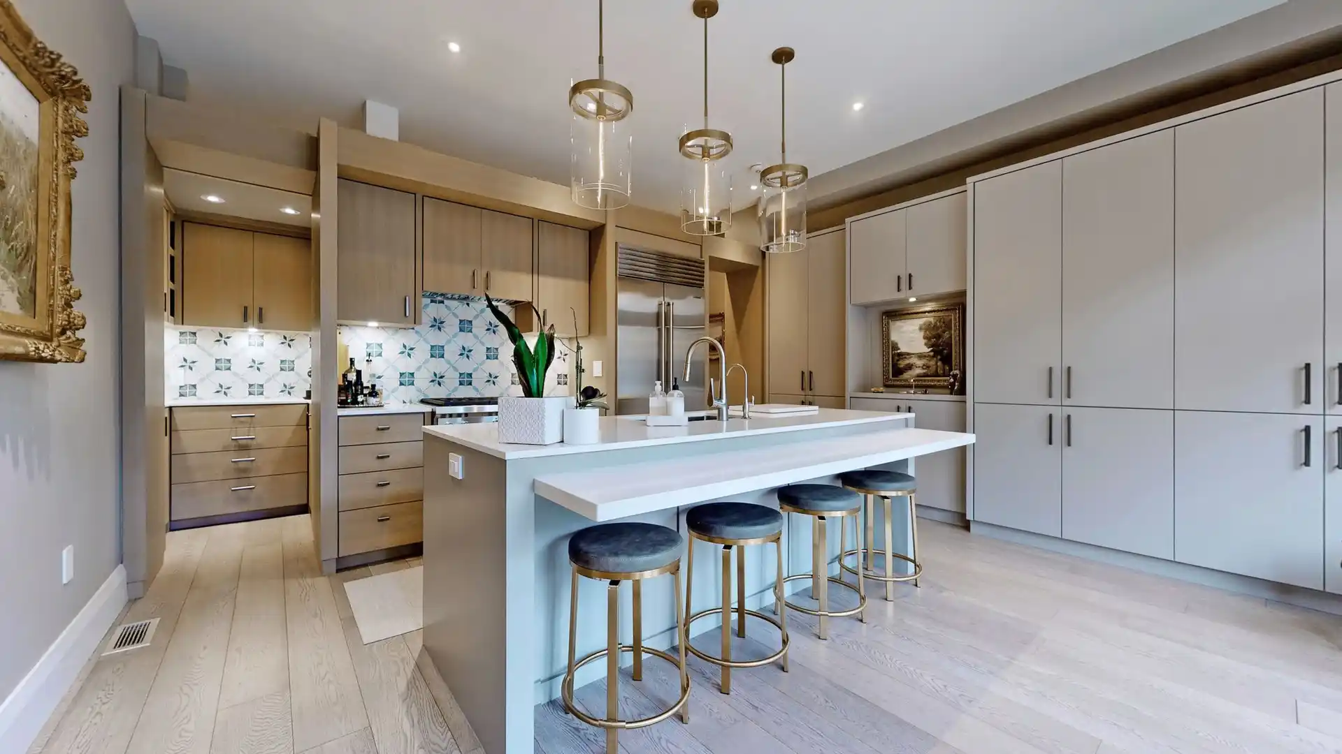 10 Webster Ave – image 10