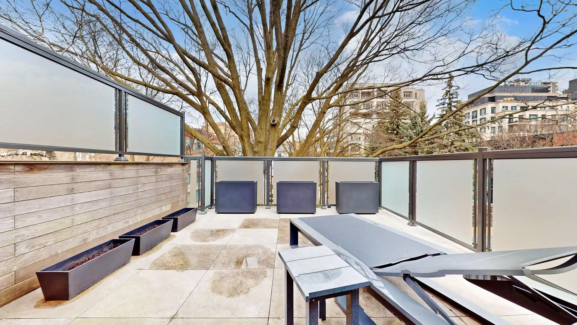 10 Webster Ave – image 33