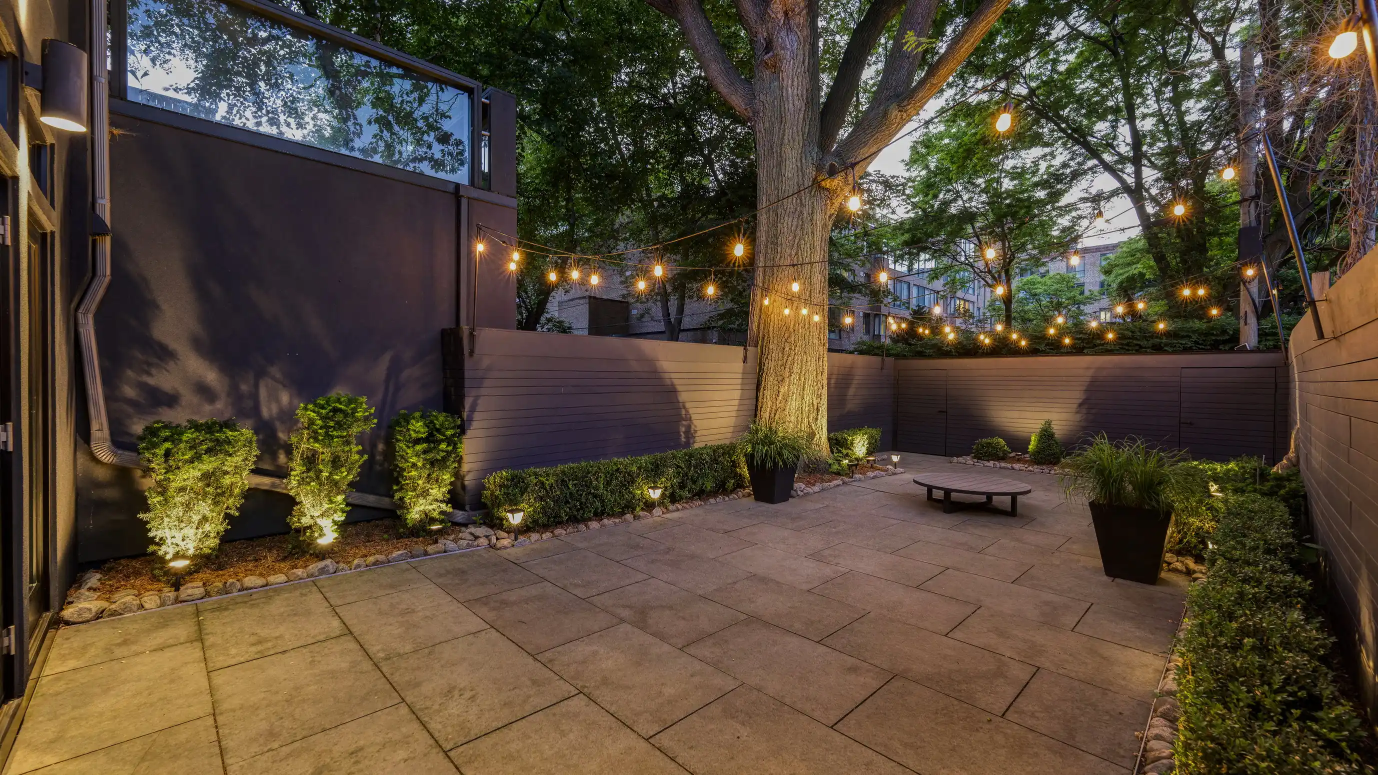10 Webster Ave – image 45