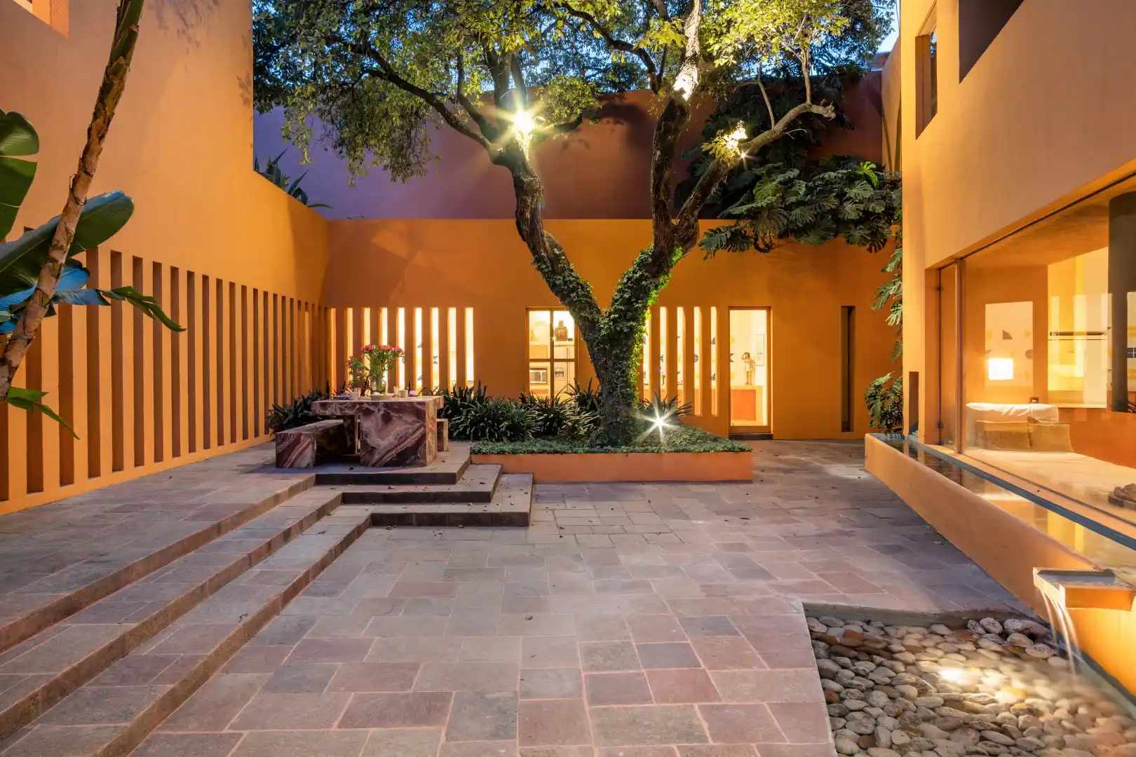 Casa Legorreta – image 1
