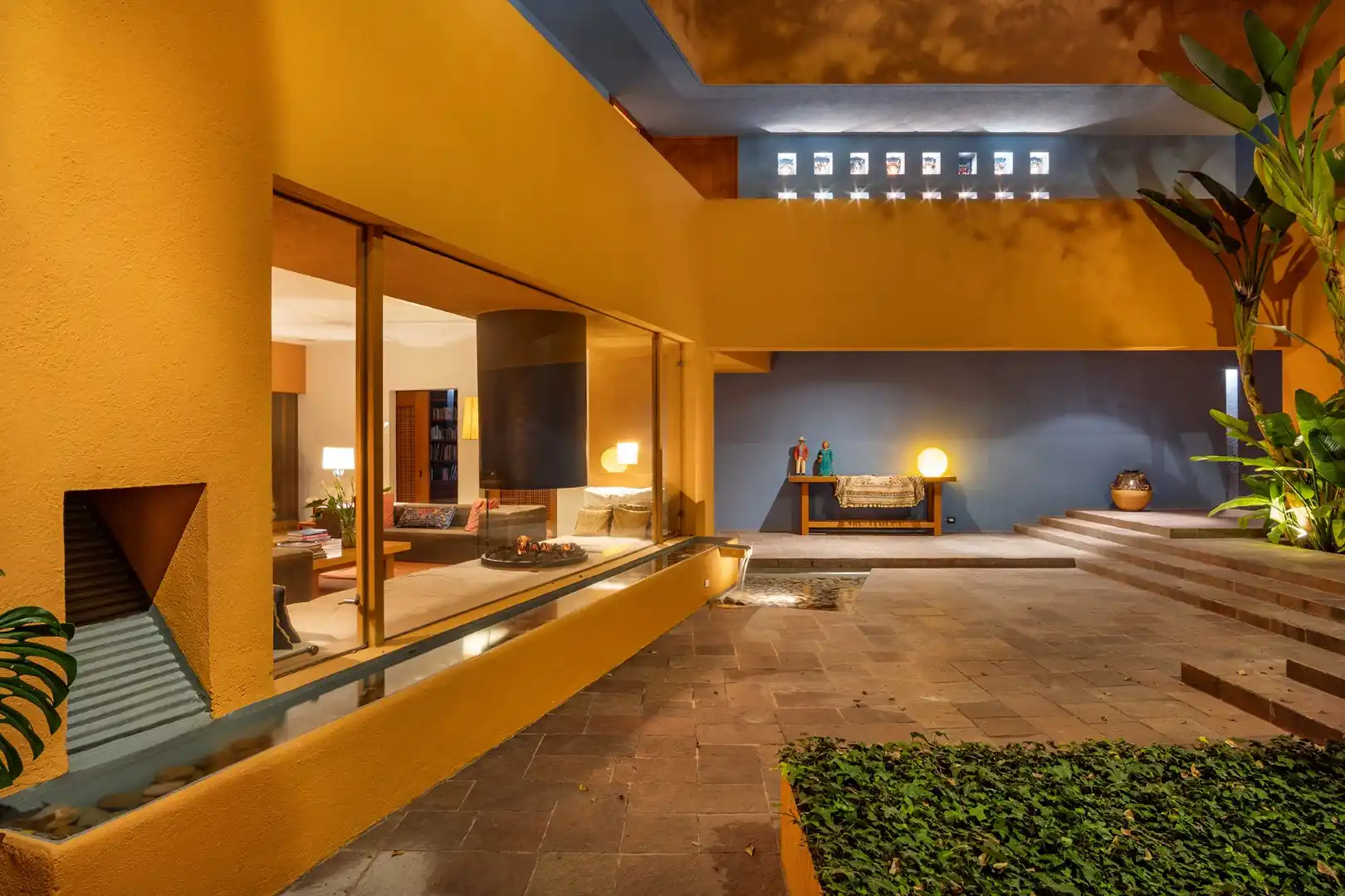 Casa Legorreta – image 4