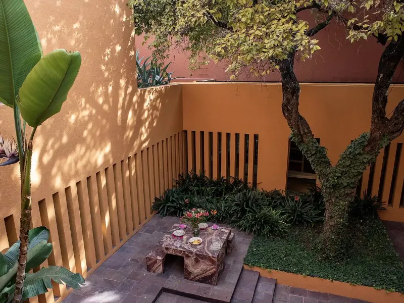 Casa Legorreta – image 8