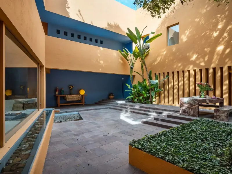 Casa Legorreta – image 9