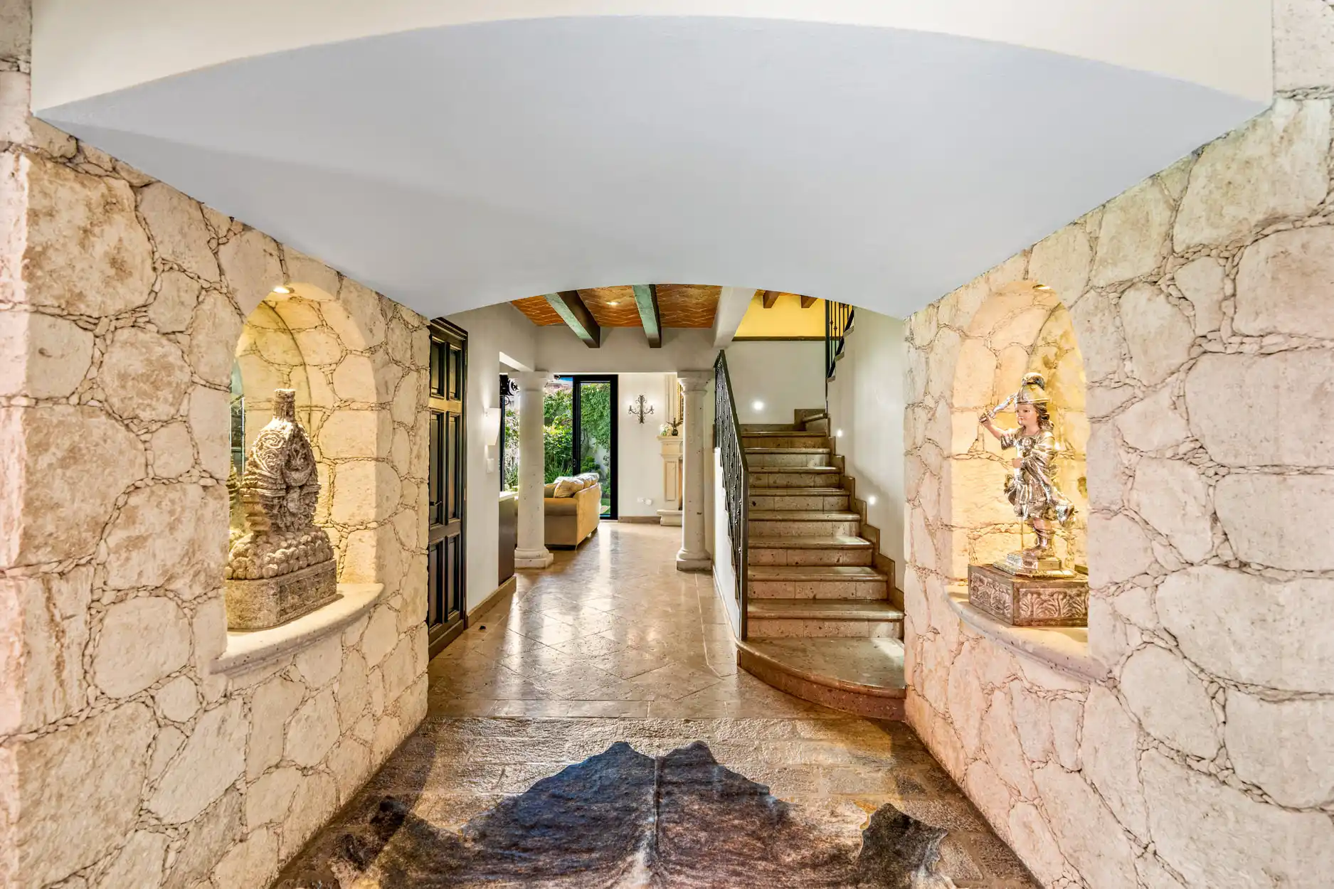 Casa Cleo Petra – image 6