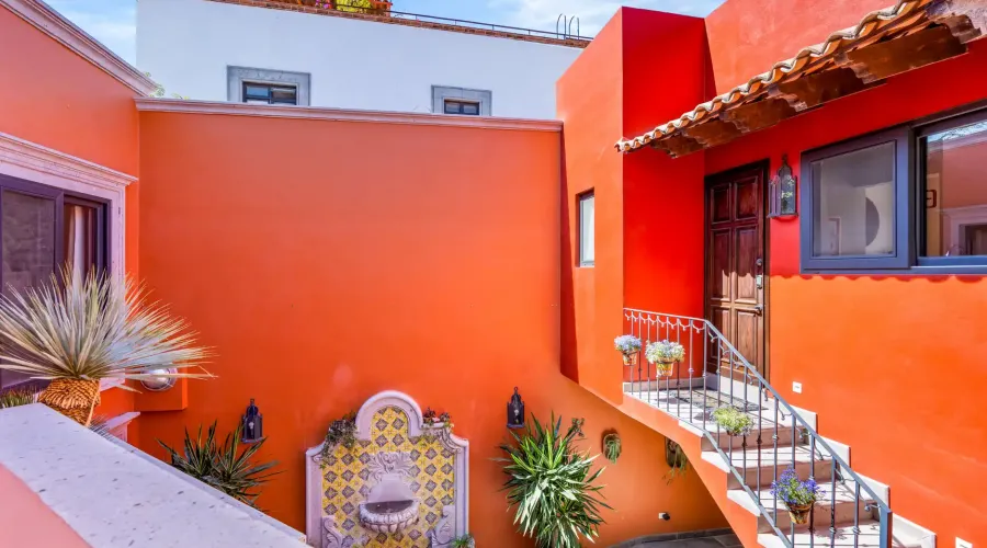 San Miguel de Allende, Mexico, 4 Bedrooms Bedrooms, ,4 BathroomsBathrooms,Residential,Pending,1768973