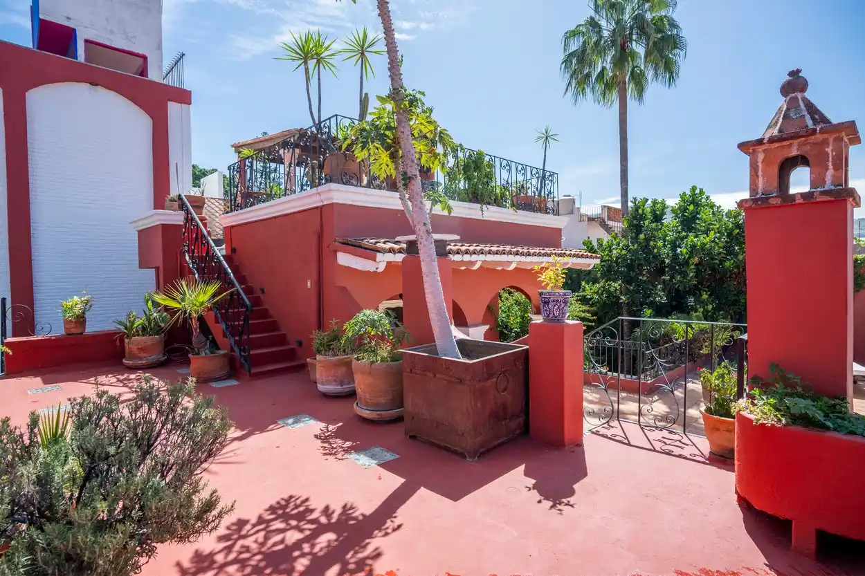 Historic Casa Carolina – image 34