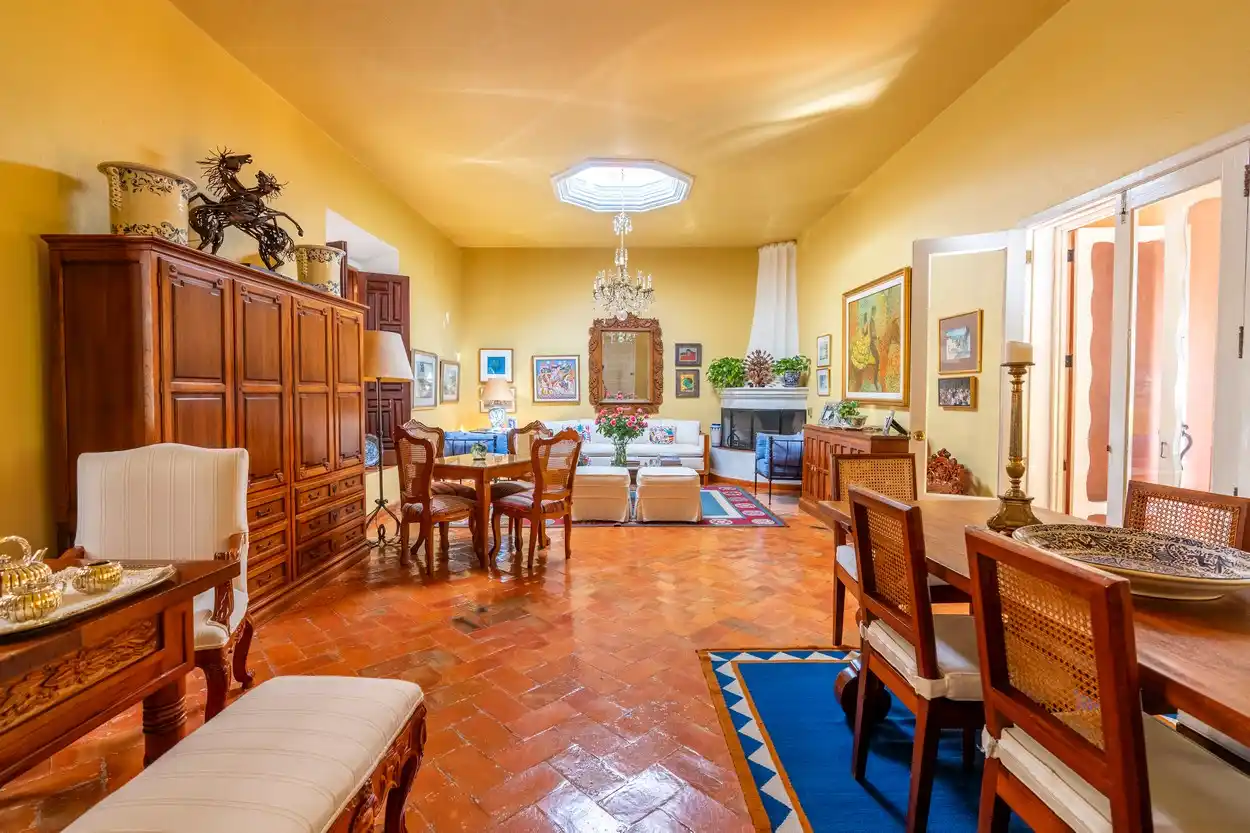 Historic Casa Carolina – image 6