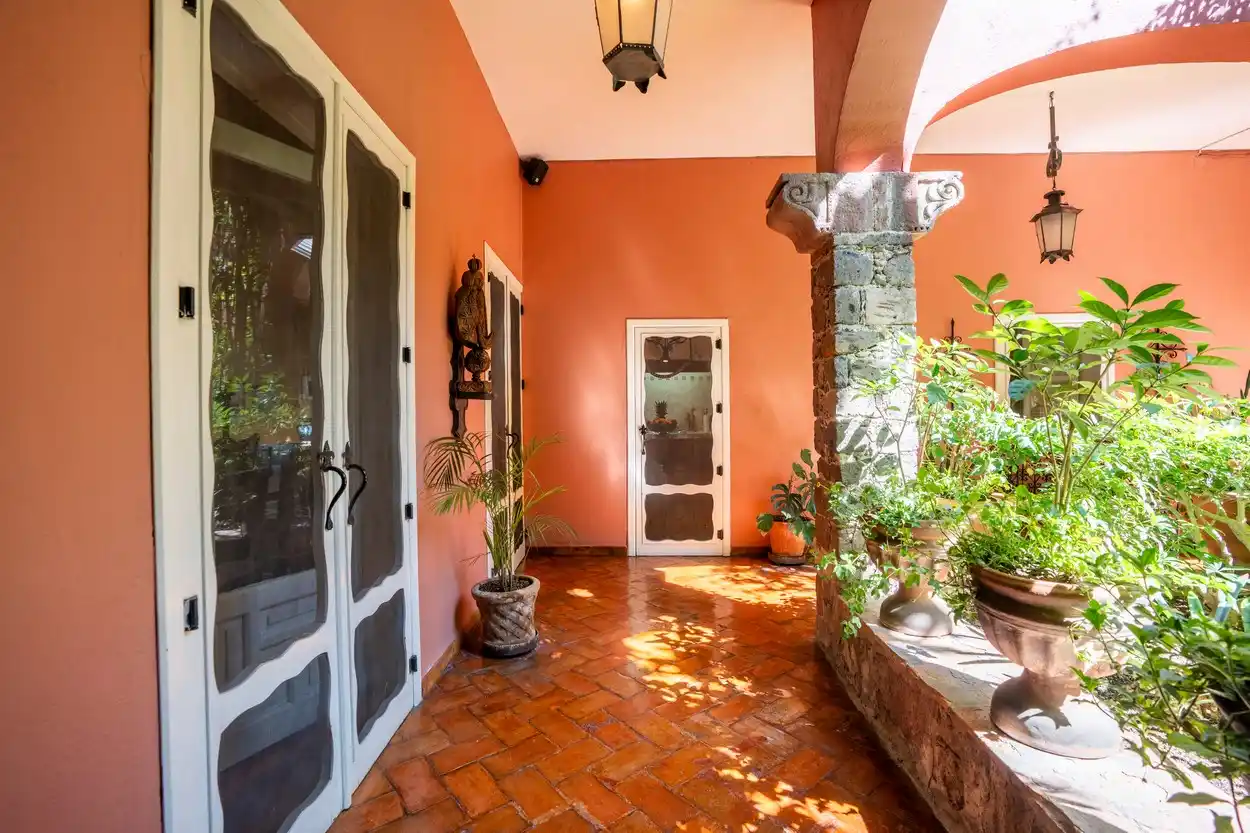 Historic Casa Carolina – image 9