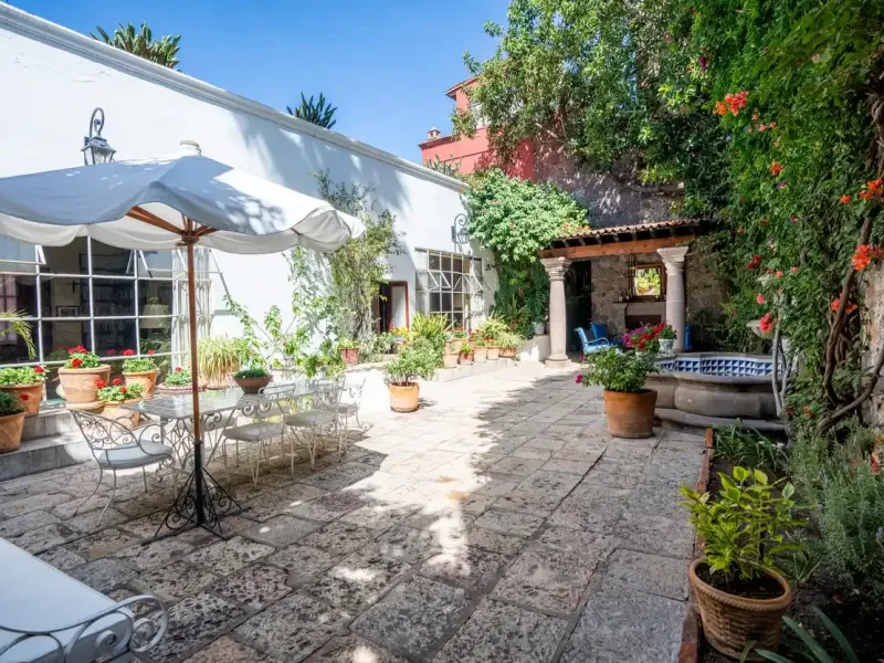Historic Casa Carolina – image 24