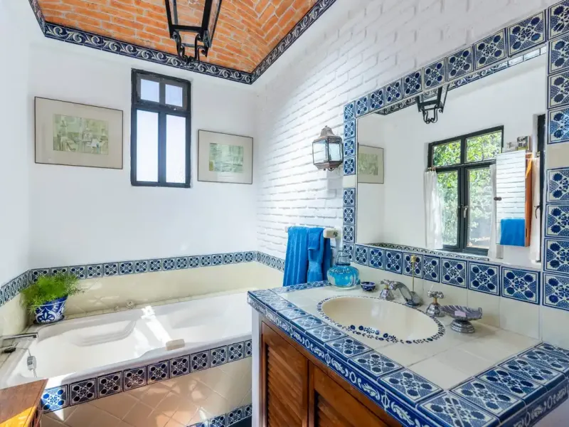 Historic Casa Carolina – image 30
