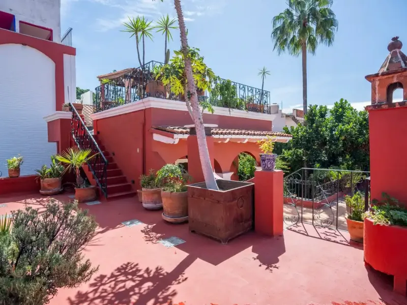 Historic Casa Carolina – image 34