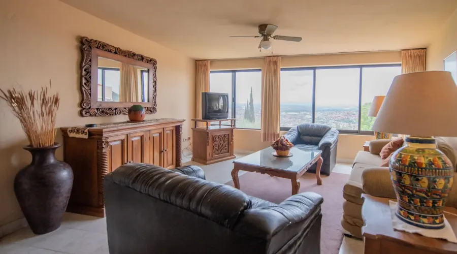 San Miguel de Allende, Mexico, 9 Bedrooms Bedrooms, ,8 BathroomsBathrooms,Residential,For Sale,1768979