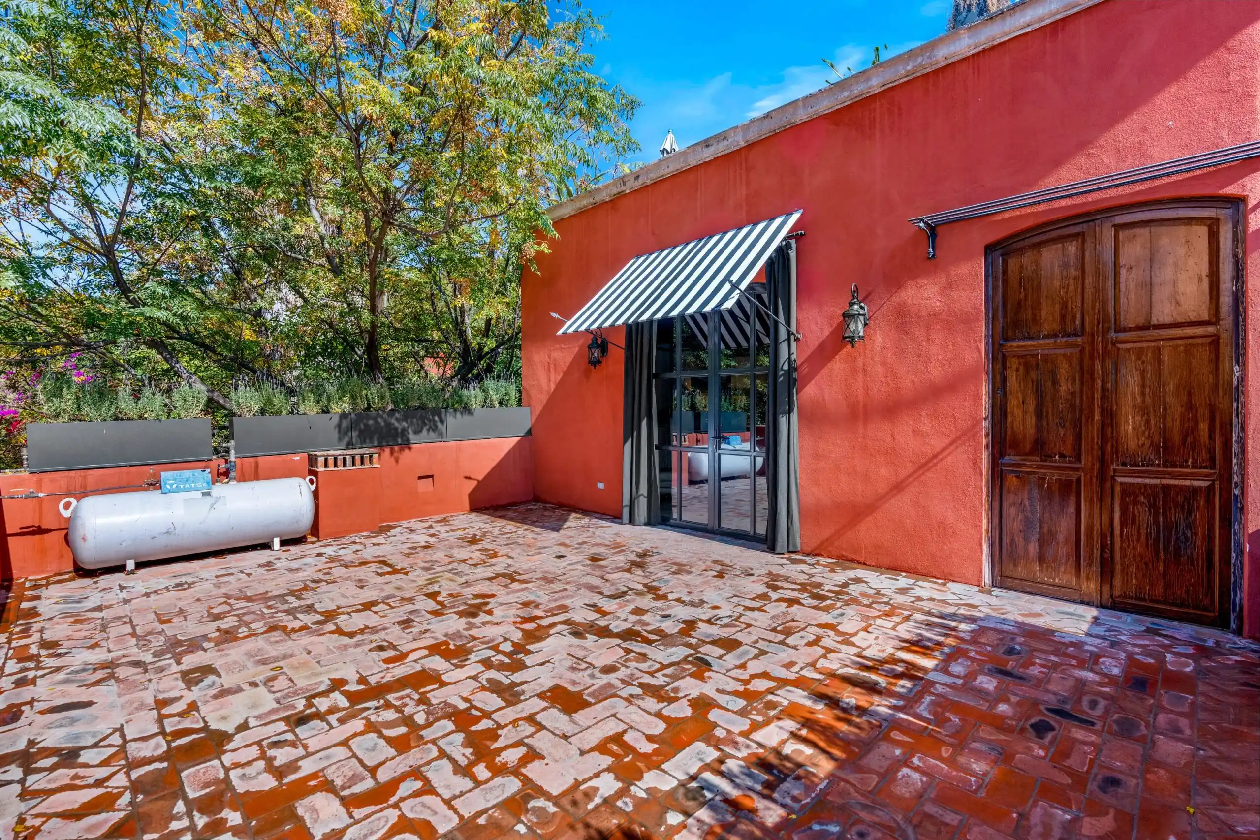 Casa Juarez – image 22