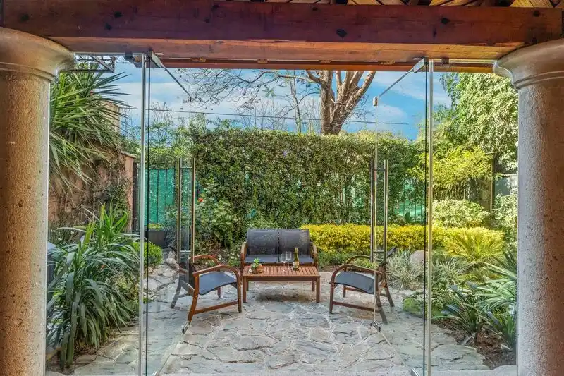 Casa Privada – image 11