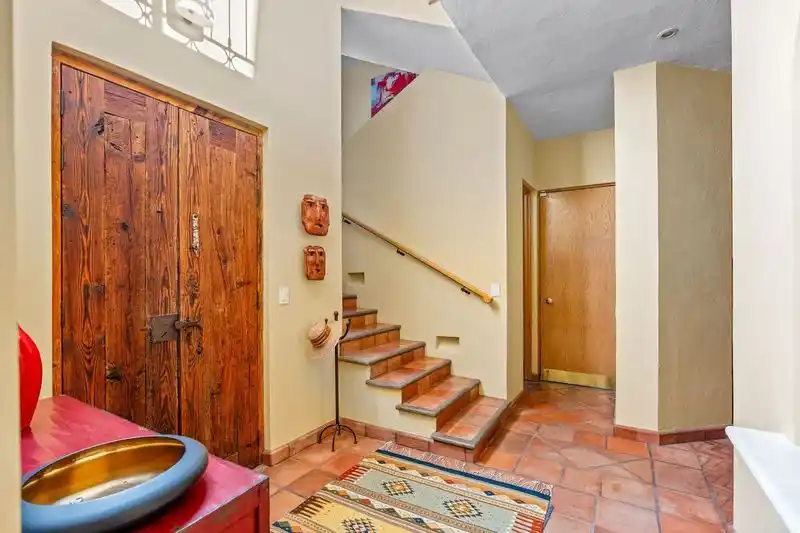 Casa Privada – image 2