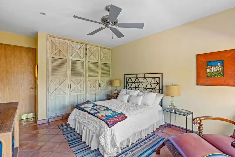 Casa Privada – image 26