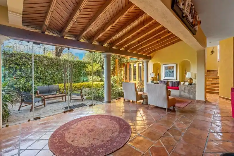 Casa Privada – image 6