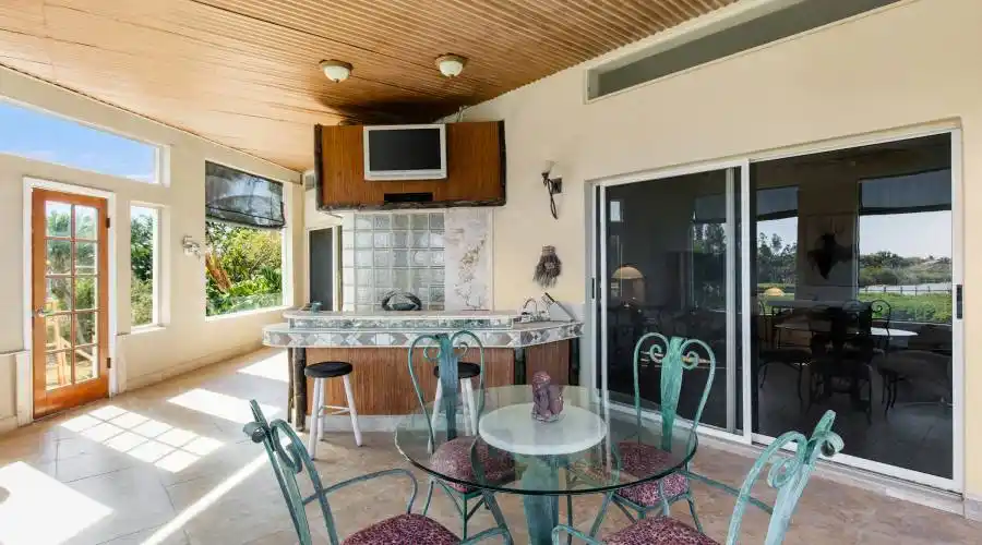 9094 S Tropical Trail,Merritt Island,Florida 32952,United States,3 Bedrooms Bedrooms,11 Rooms Rooms,2 BathroomsBathrooms,Residential,S Tropical Trail,173850
