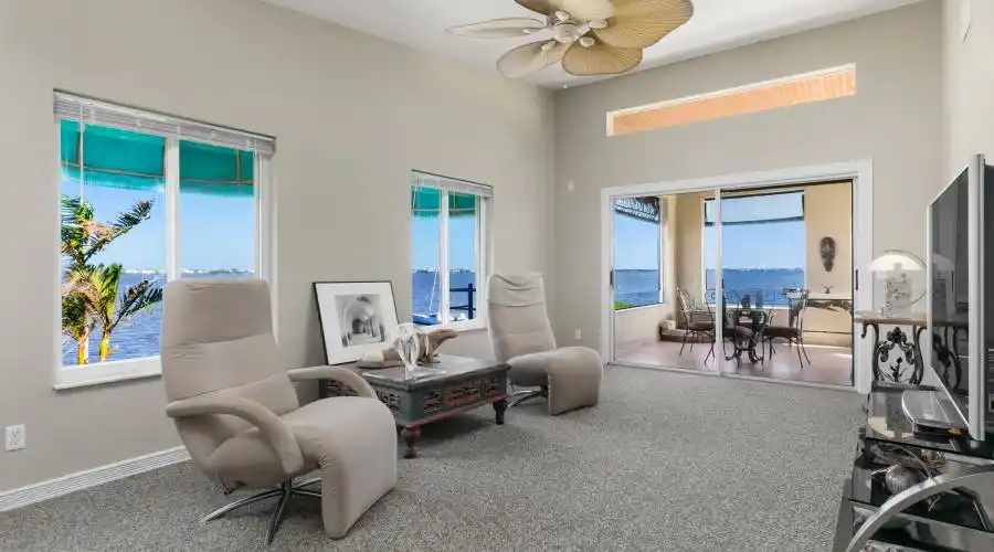 9094 S Tropical Trail,Merritt Island,Florida 32952,United States,3 Bedrooms Bedrooms,11 Rooms Rooms,2 BathroomsBathrooms,Residential,S Tropical Trail,173850
