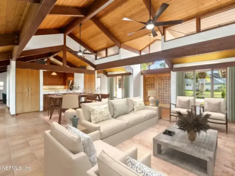 A Masterpiece of Design & Craftsmanship – image 7