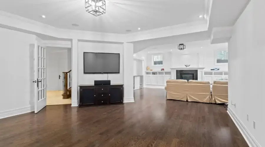 1173 Woodeden Drive, Mississauga, Ontario, L5H 2T7, Canada, 5 Bedrooms Bedrooms, ,6 BathroomsBathrooms,Residential,For Sale,Woodeden Drive,1795700