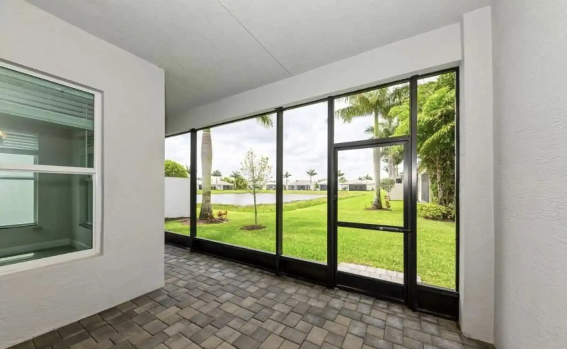 Residential For Sale – image 11